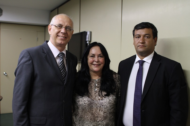 Hospital Evangélico de Vila Velha recebe R$ 4,1 milhões destinados por Rose  ao novo setor de oncologia 